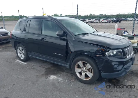 2017 Jeep Compass Sport Fwd из США, поврежденный, VIN 1C4NJCBA3HD146648